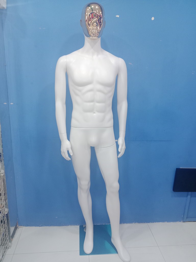 GENTS DUMMY WHITE WITH GOLD FACE 